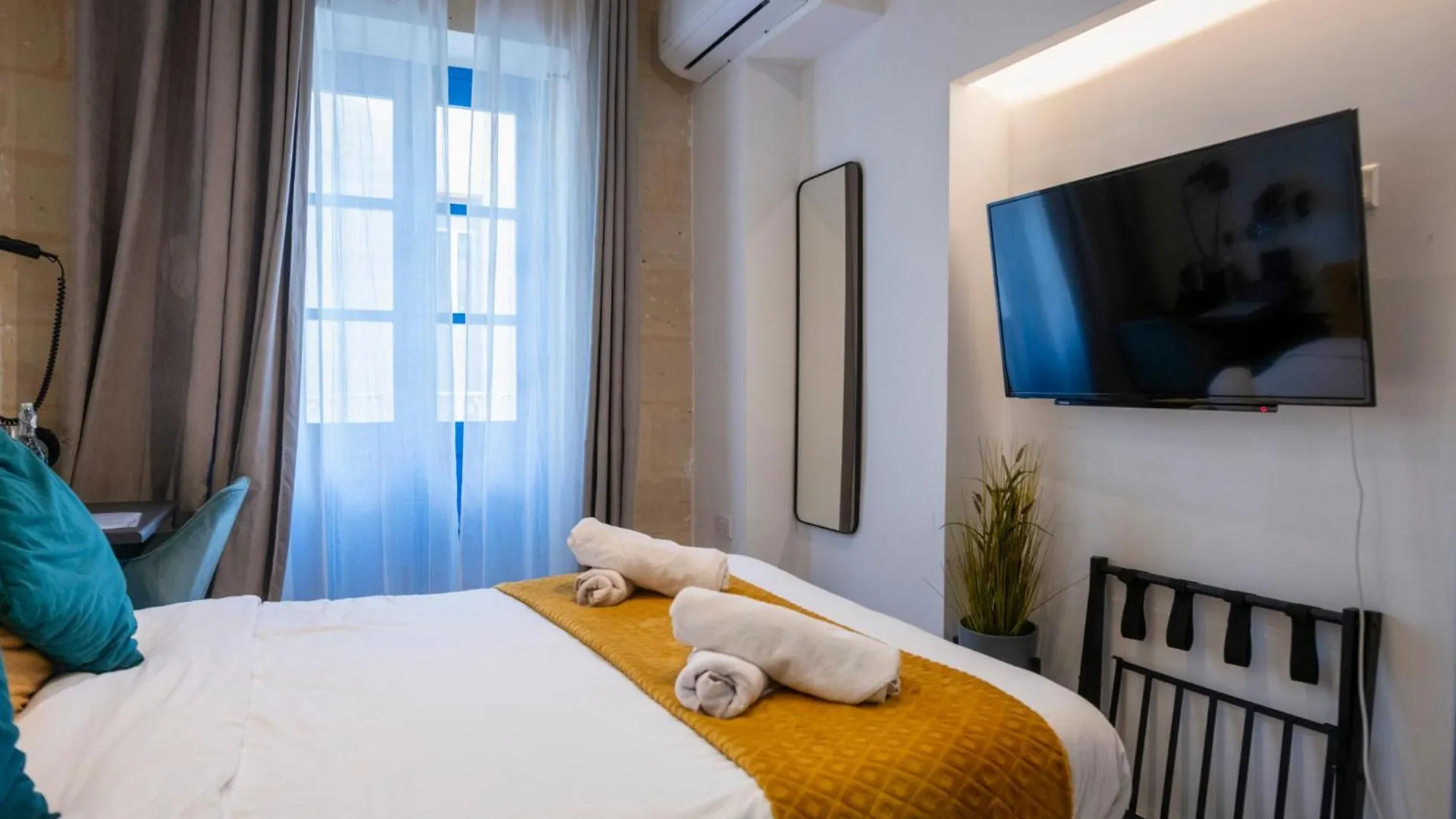 Mandera'S Boutique Suites & Dorms Βαλέτα Πανσιόν