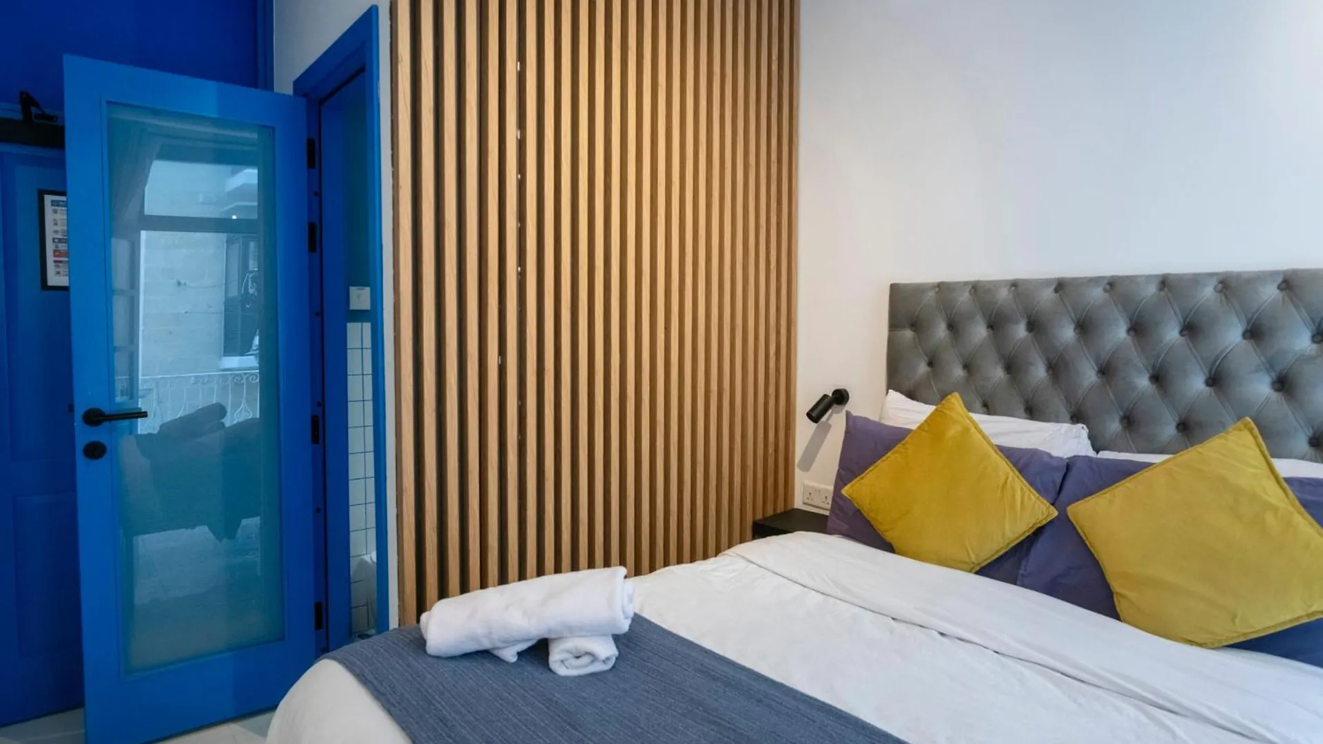 Mandera'S Boutique Suites & Dorms Valletta Guest house