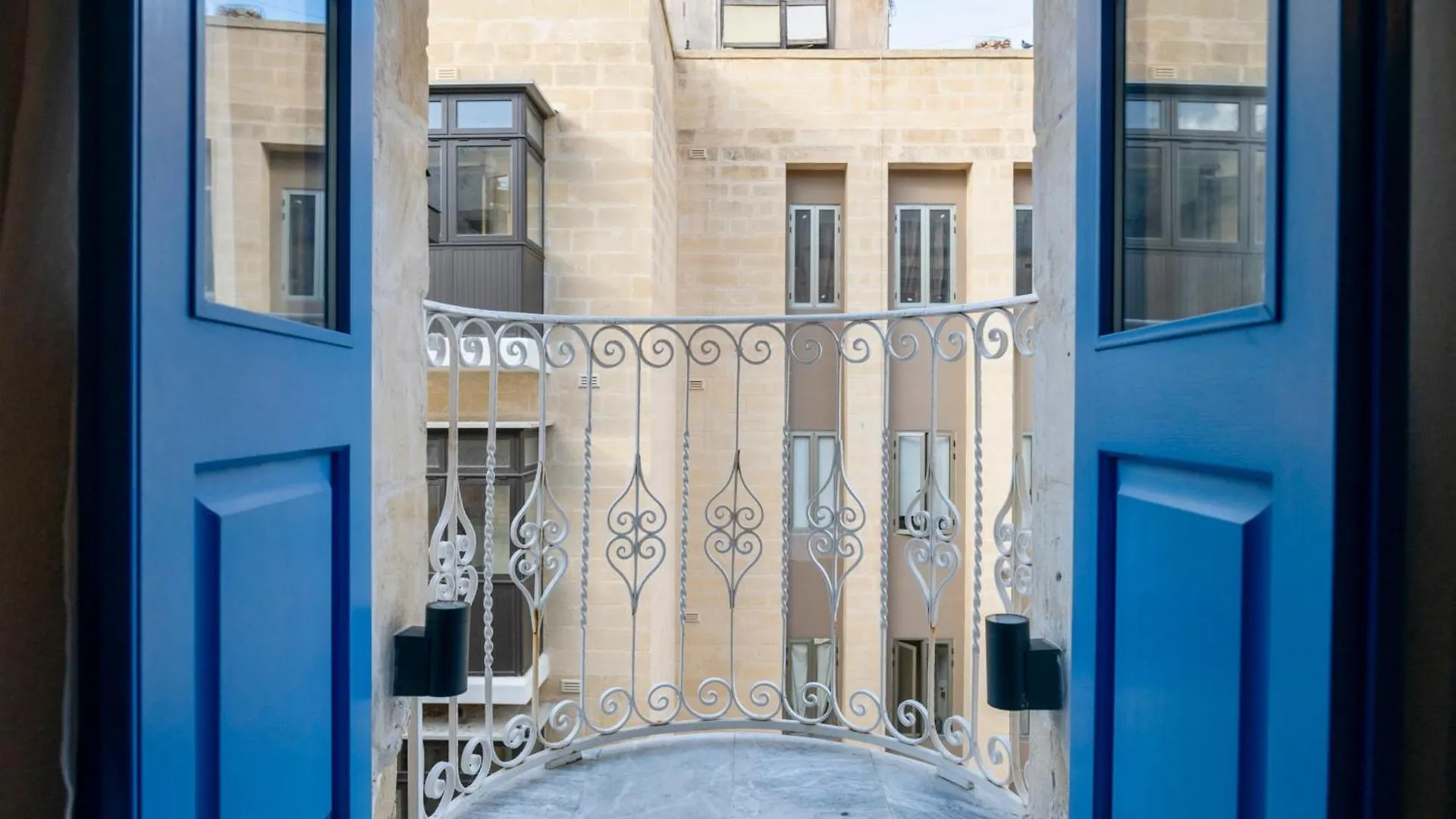Mandera'S Boutique Suites & Dorms Valletta Malta